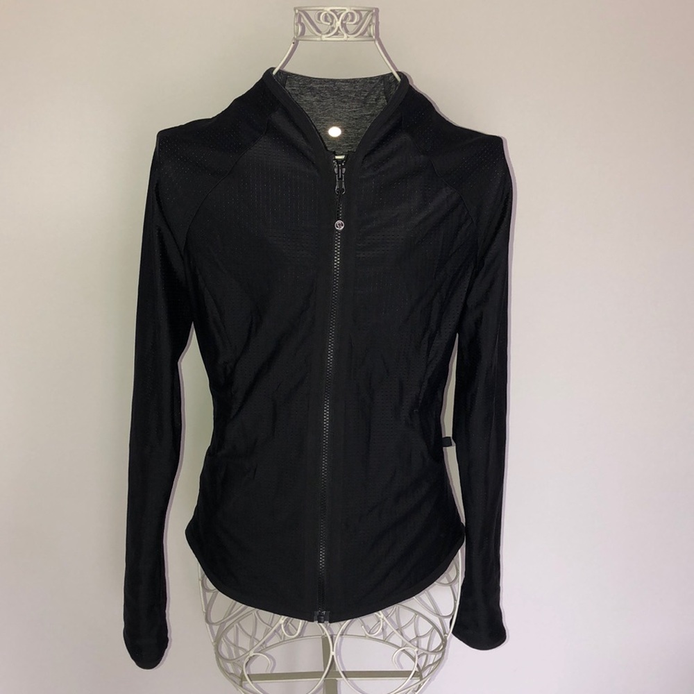 Lululemon like NEW full zip reversible jacket